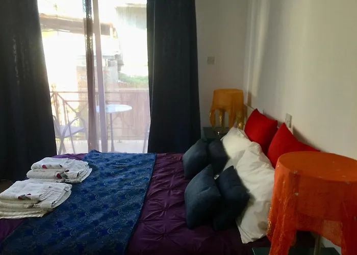 Vangelios Apartments